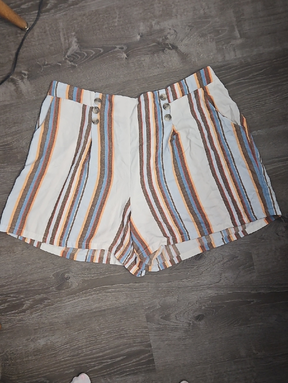High-Waist Striped Women’s Shorts in White Multi - Casual Summer Plus Size 2x